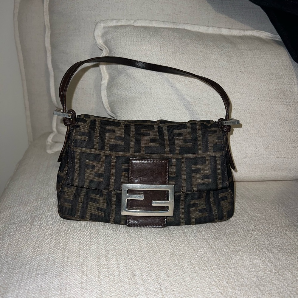 RARE Vintage Fendi Mini Mama Baguette in Brown and Black Logo Monogram Bag - Picture 2 of 13